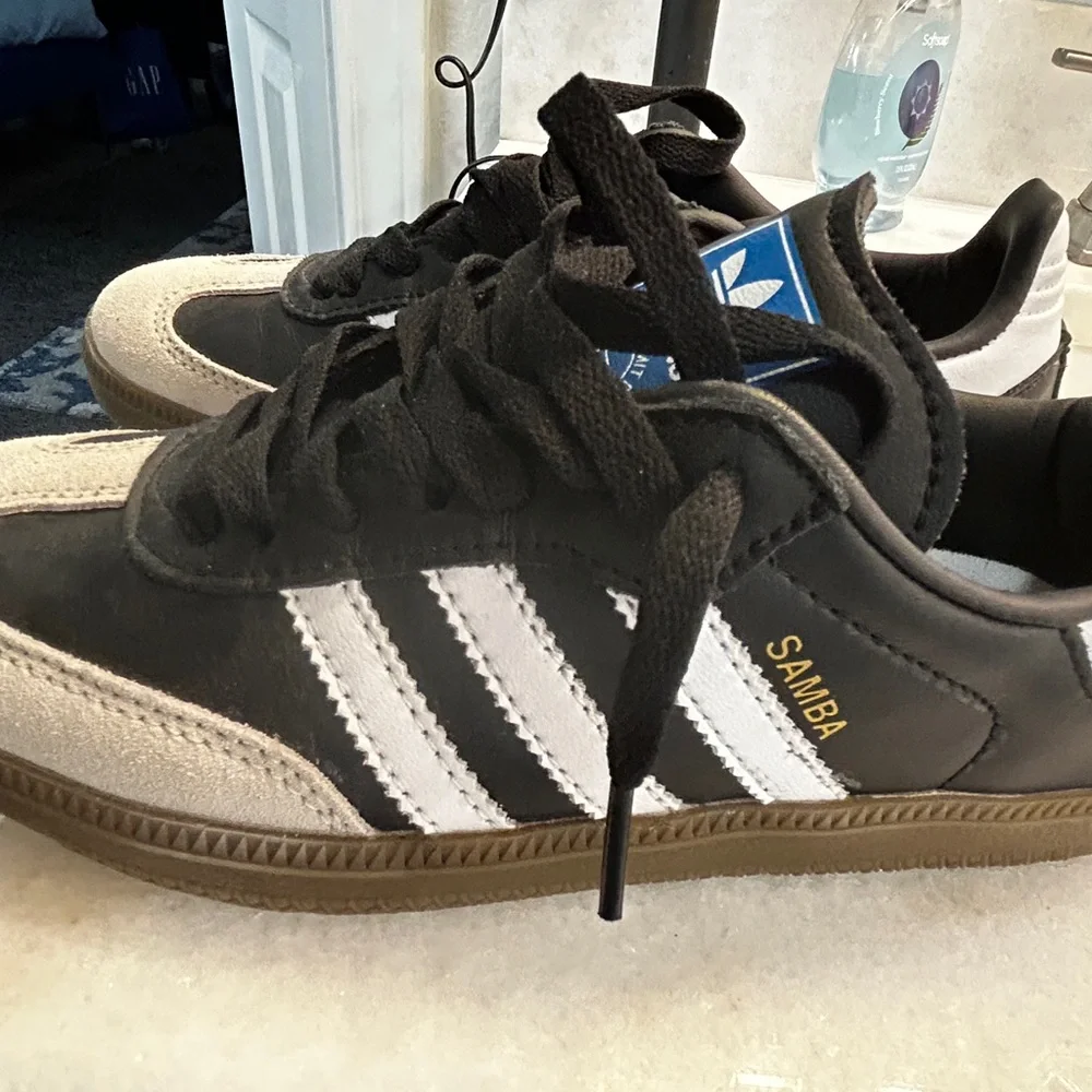 adidas Black & White Samba Sneakers with Gum Sole - Picture 3 of 13